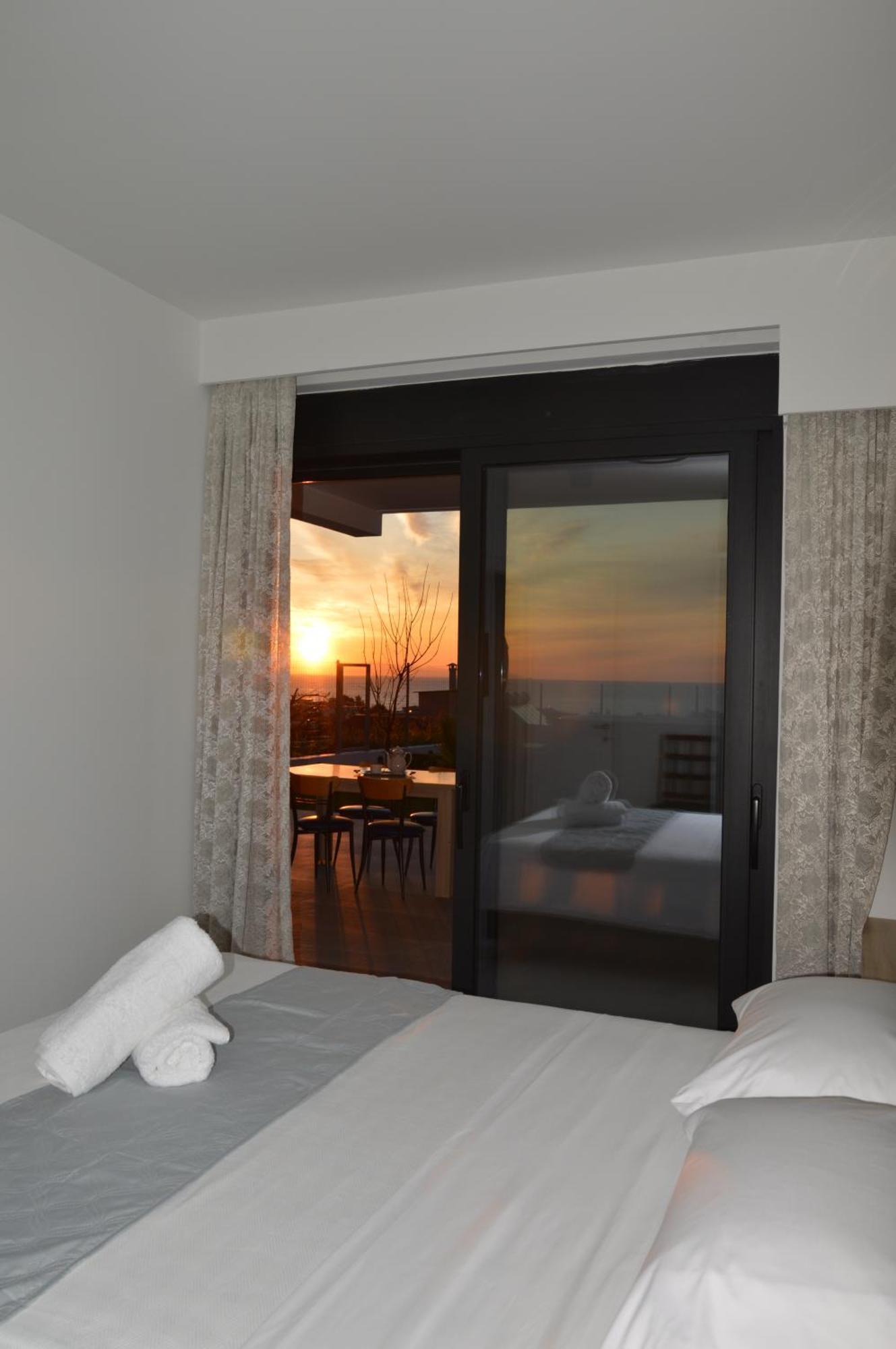 Sea View Sunrise Luxury