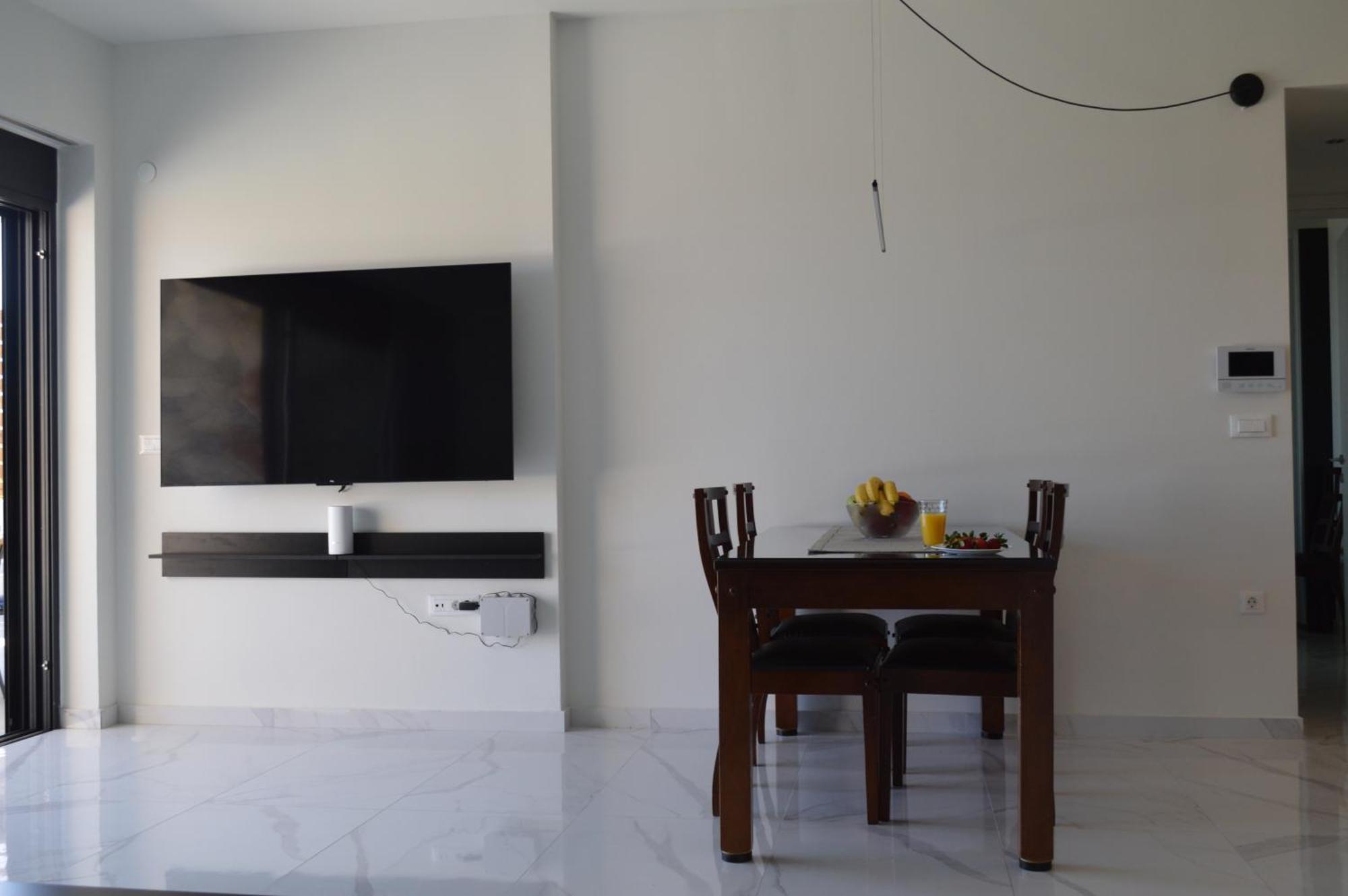 Sea View Sunrise Luxury Apartment *